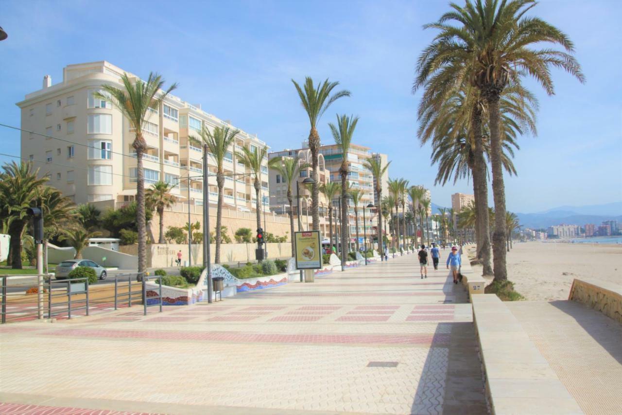 شقة Apartamento Casaturis 1º Linea Urb Belvedere C101 إل كامبيلو المظهر الخارجي الصورة